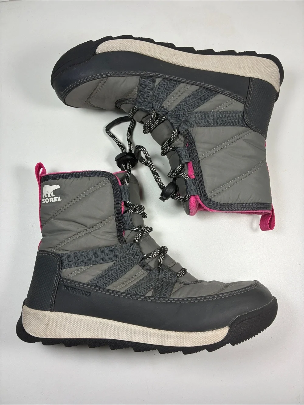 Sorel insulated lace